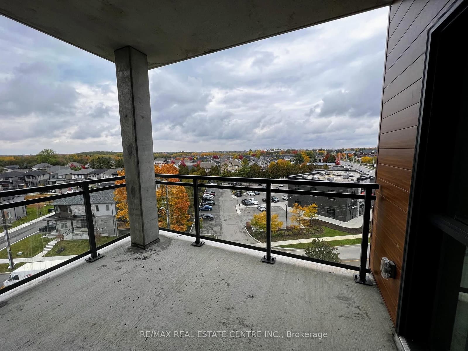 26 Lowes Road W, Unit 614 thumbnail 12
