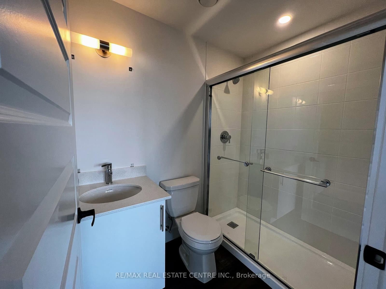 26 Lowes Road W, Unit 614 thumbnail 6