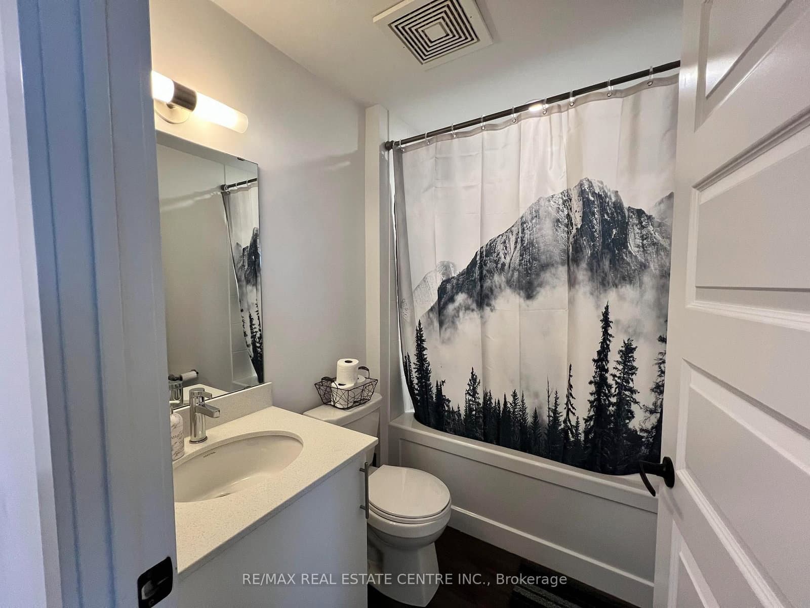 26 Lowes Road W, Unit 614 thumbnail 9