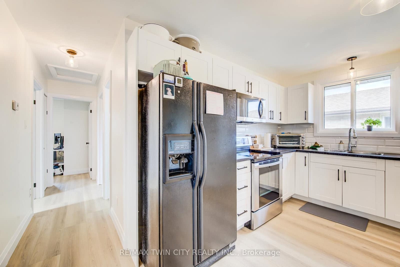183 Dinison Crescent thumbnail 13