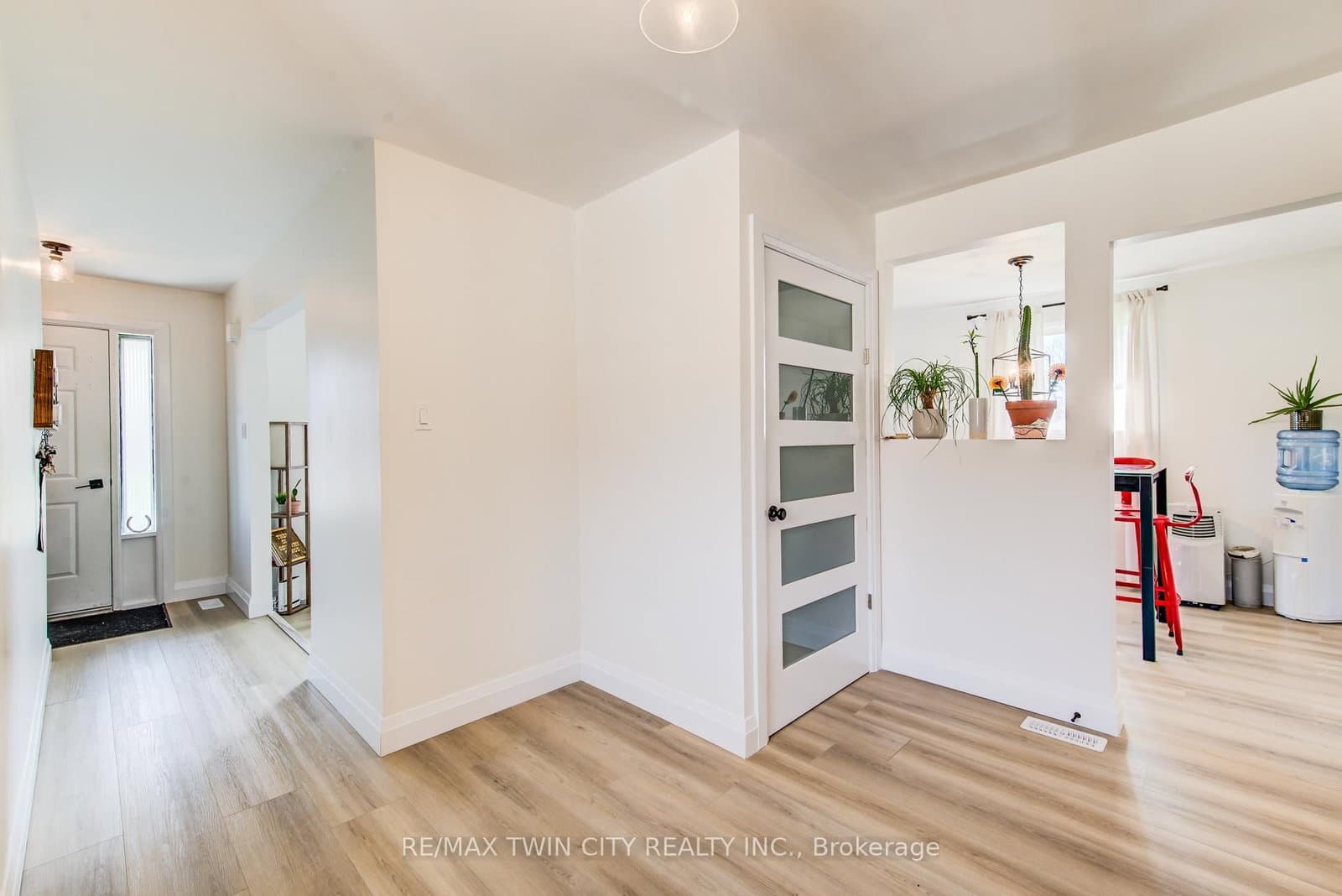 183 Dinison Crescent thumbnail 15