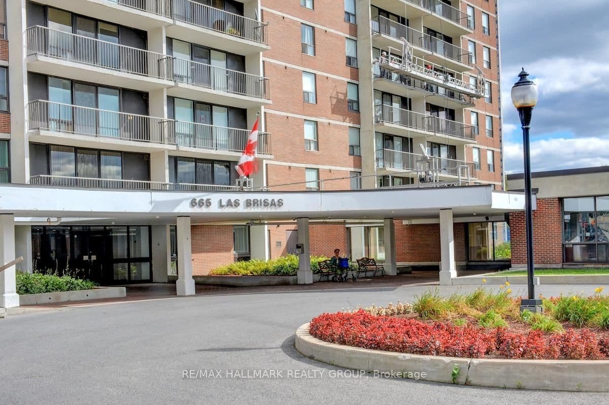 665 Bathgate Drive, Unit 1007 thumbnail 3