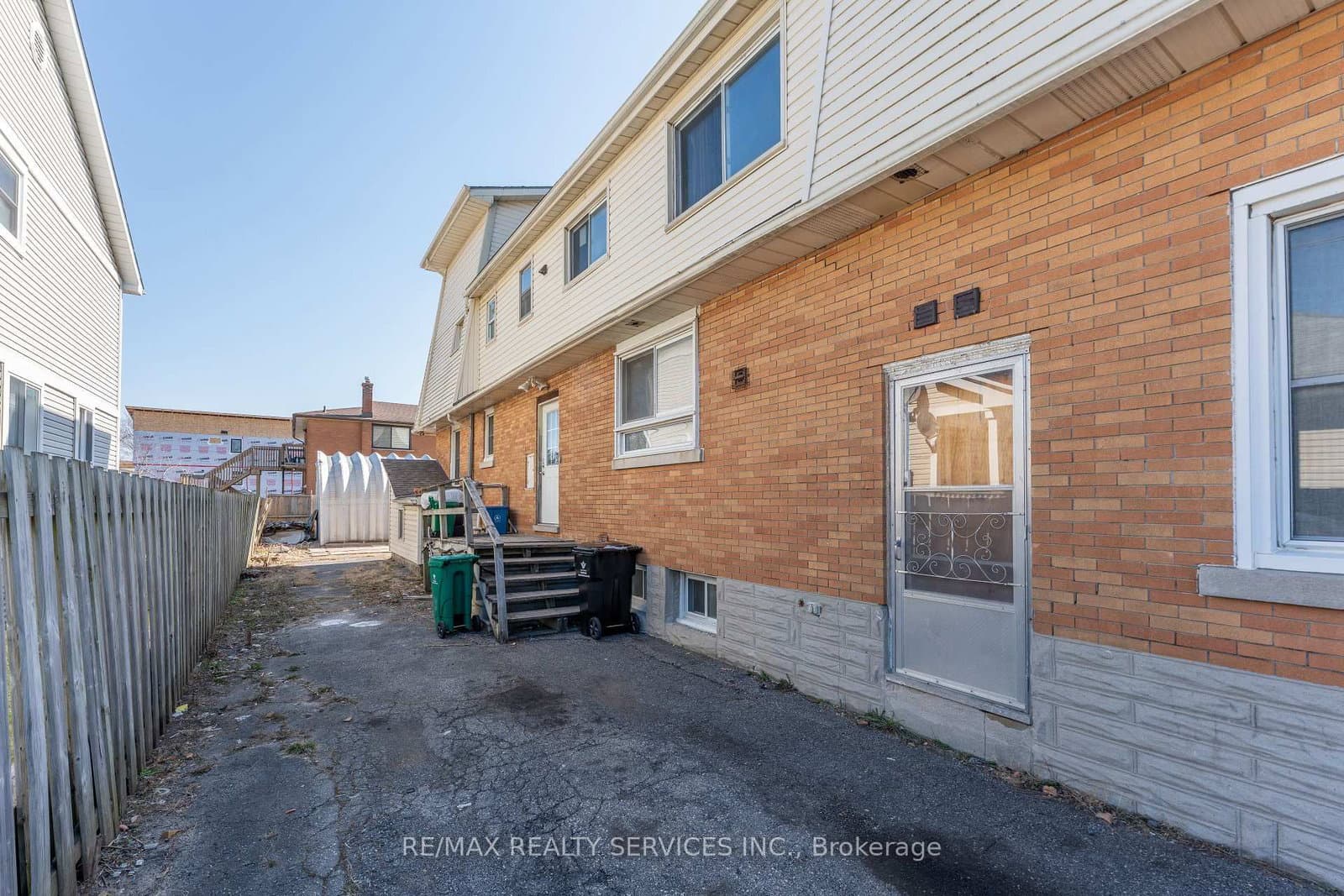 72 Florence Avenue thumbnail 12