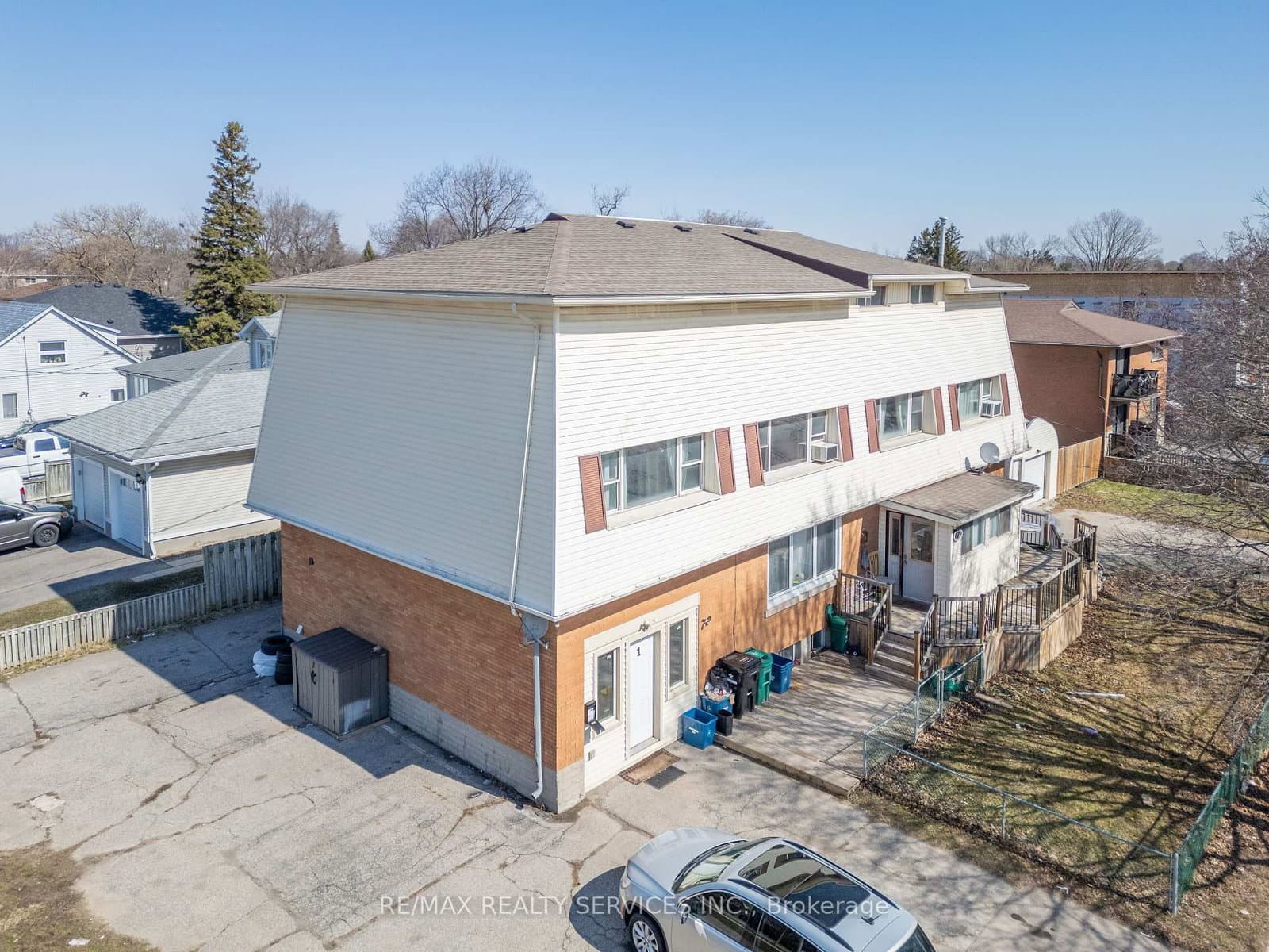 72 Florence Avenue thumbnail 19