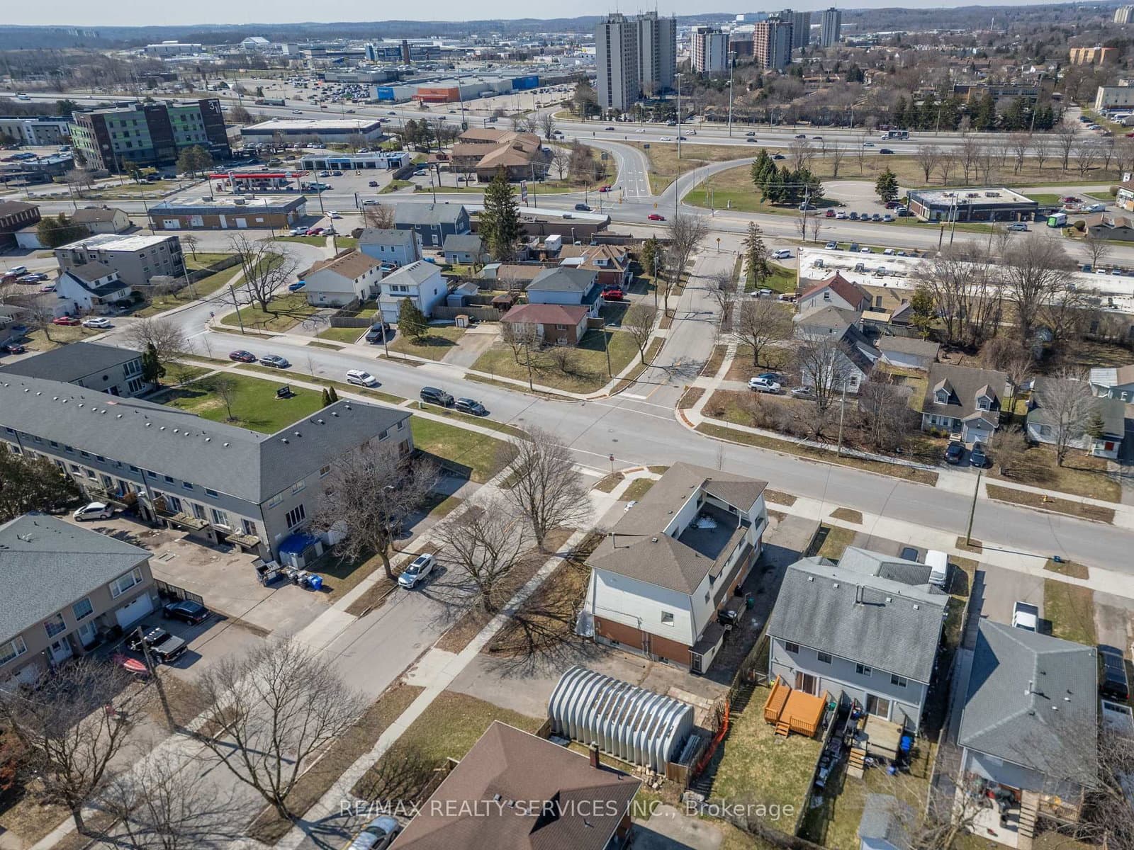 72 Florence Avenue thumbnail 29