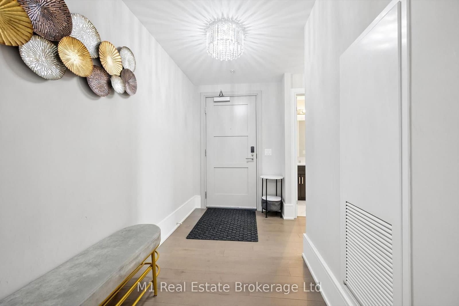 73 Arthur Street S, Unit 806 thumbnail 14