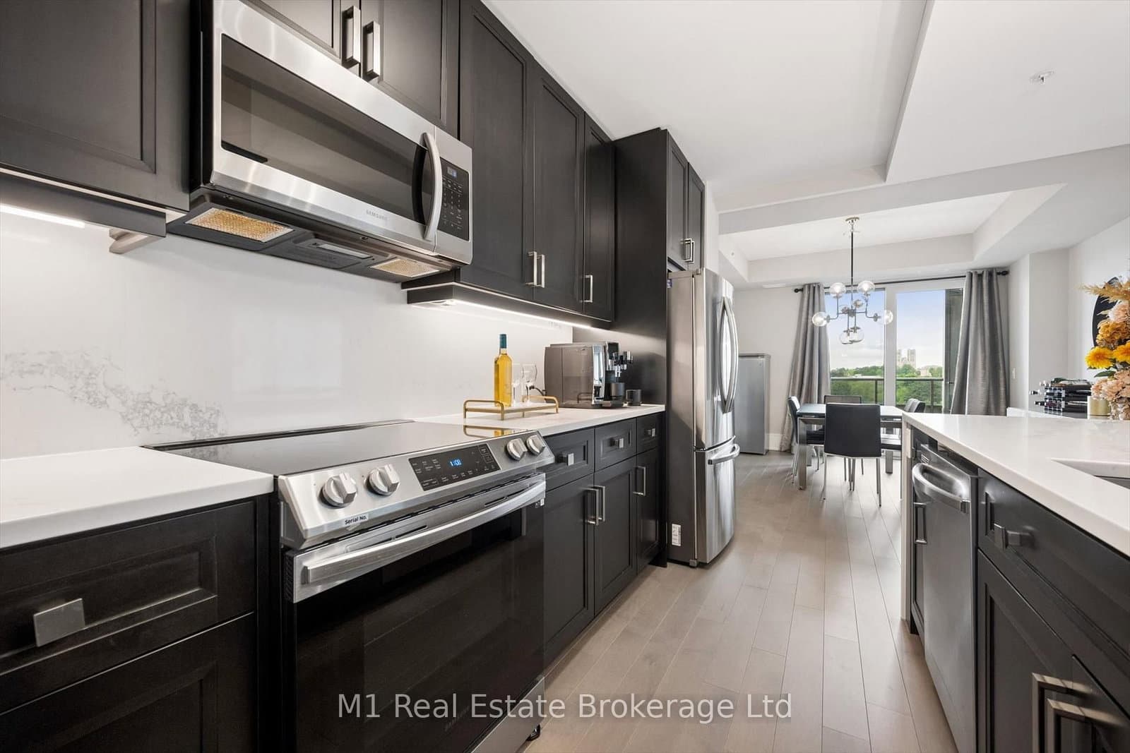 73 Arthur Street S, Unit 806 thumbnail 20
