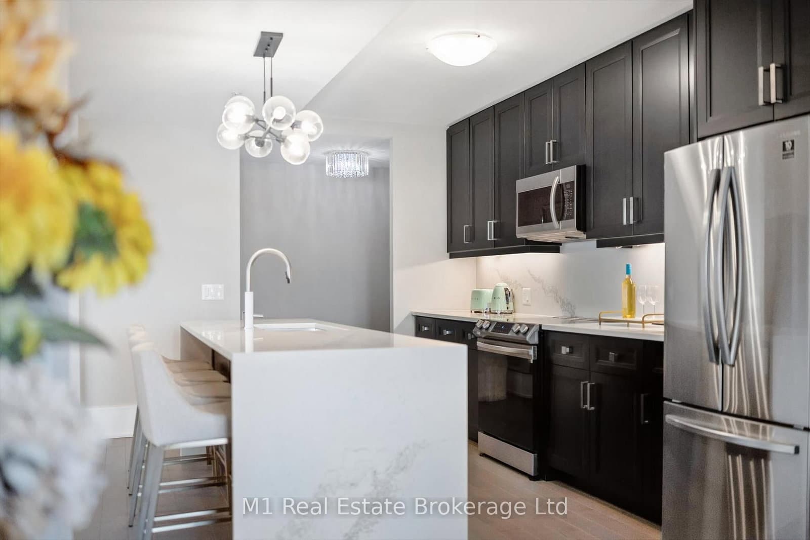 73 Arthur Street S, Unit 806 thumbnail 23