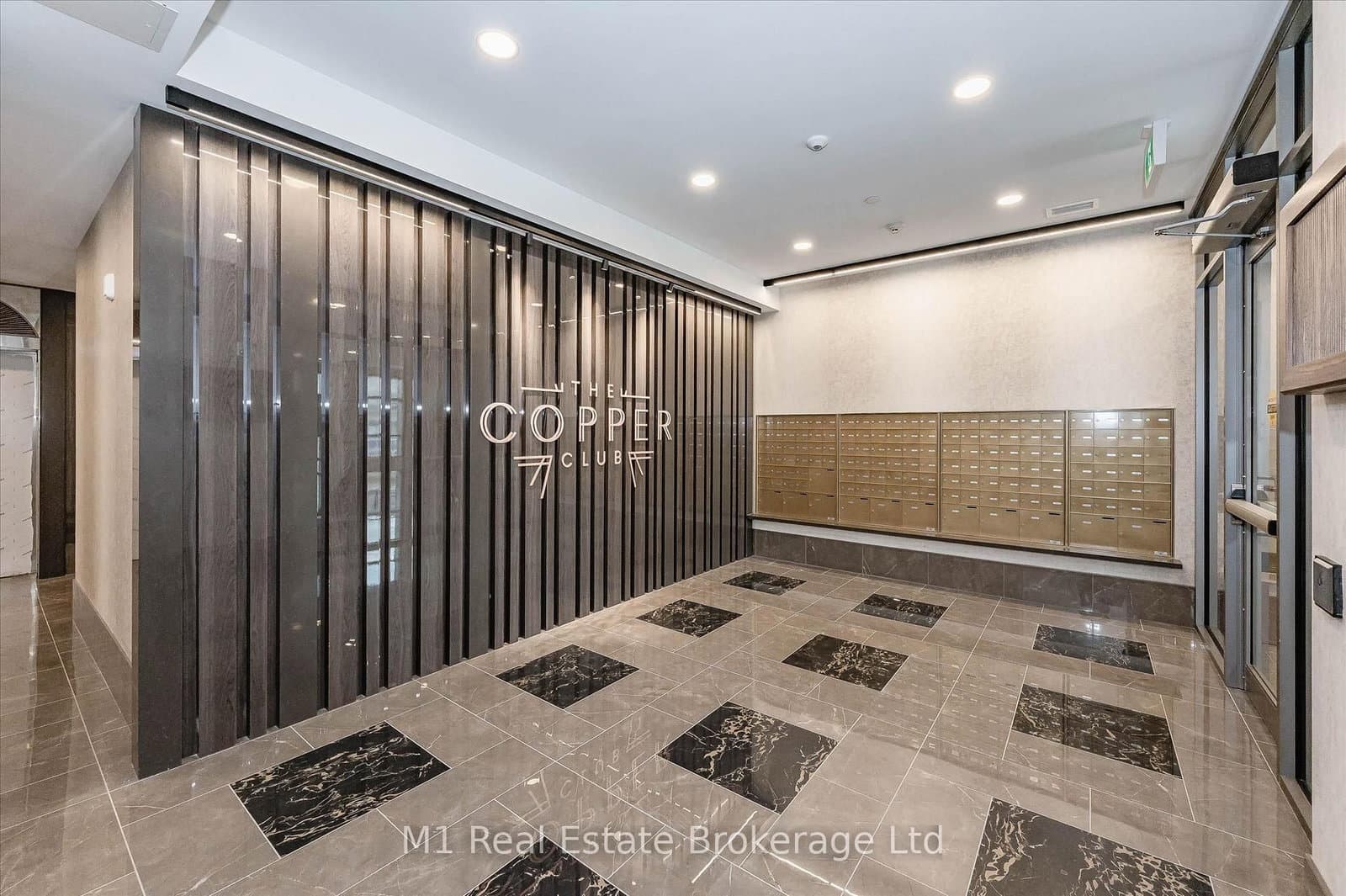 73 Arthur Street S, Unit 806 thumbnail 5
