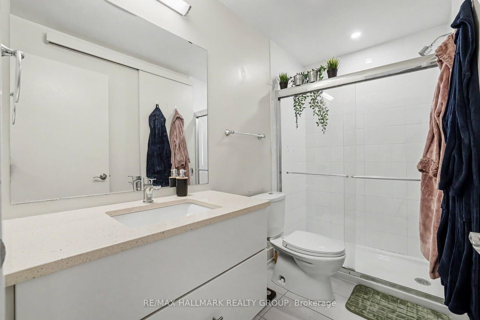 98 Richmond Road, Unit 504 thumbnail 17