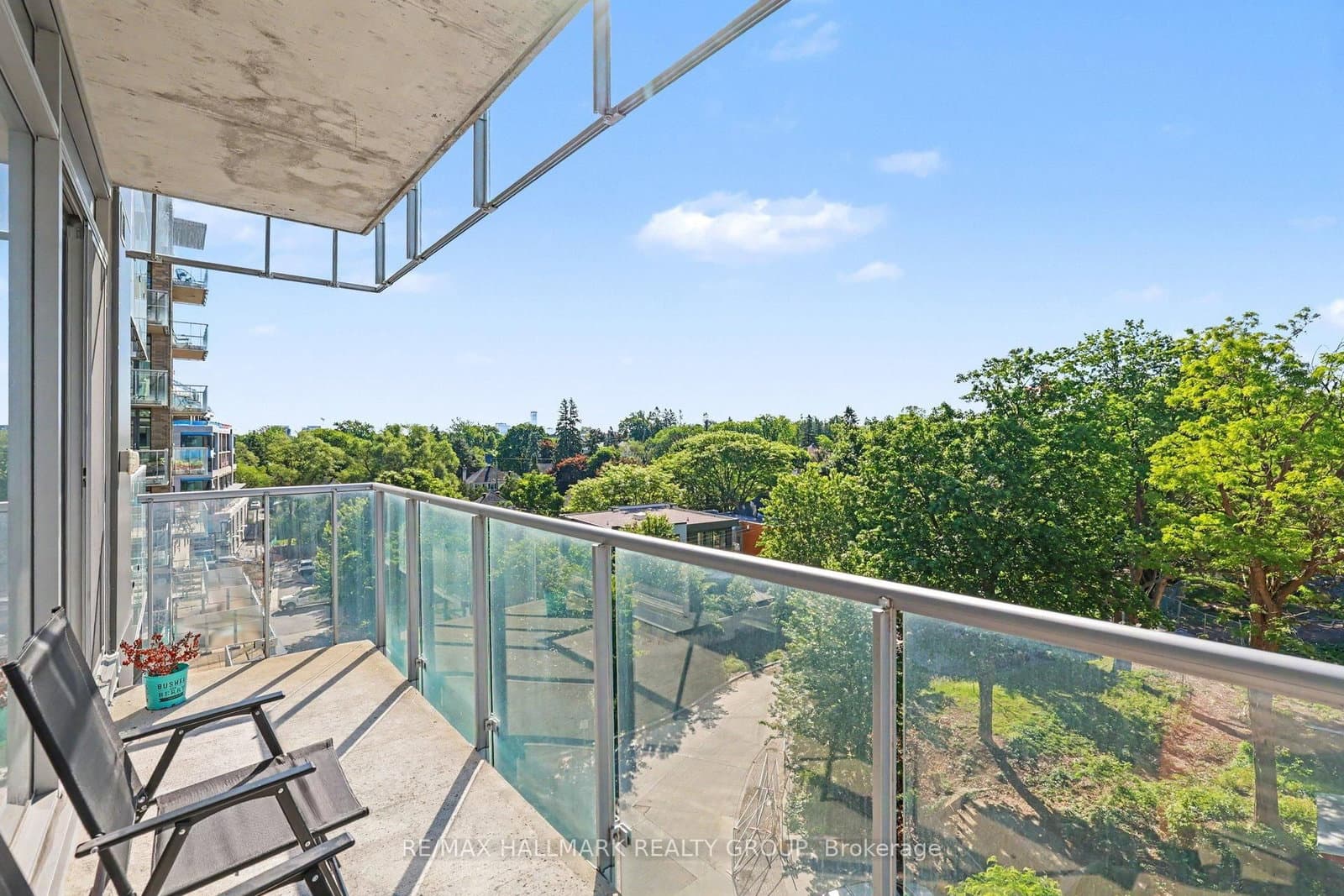 98 Richmond Road, Unit 504 thumbnail 18