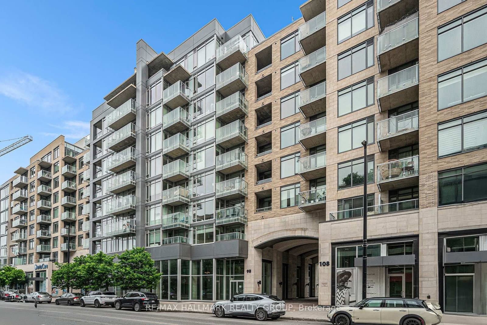 98 Richmond Road, Unit 504 thumbnail 2