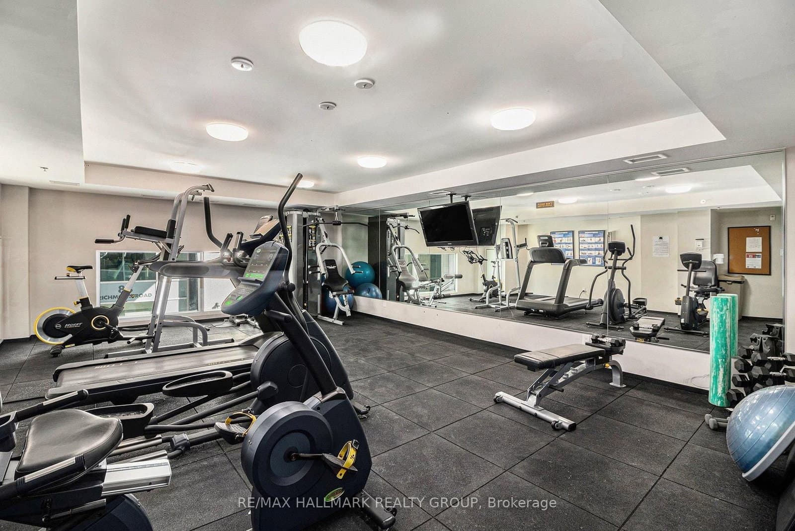98 Richmond Road, Unit 504 thumbnail 20