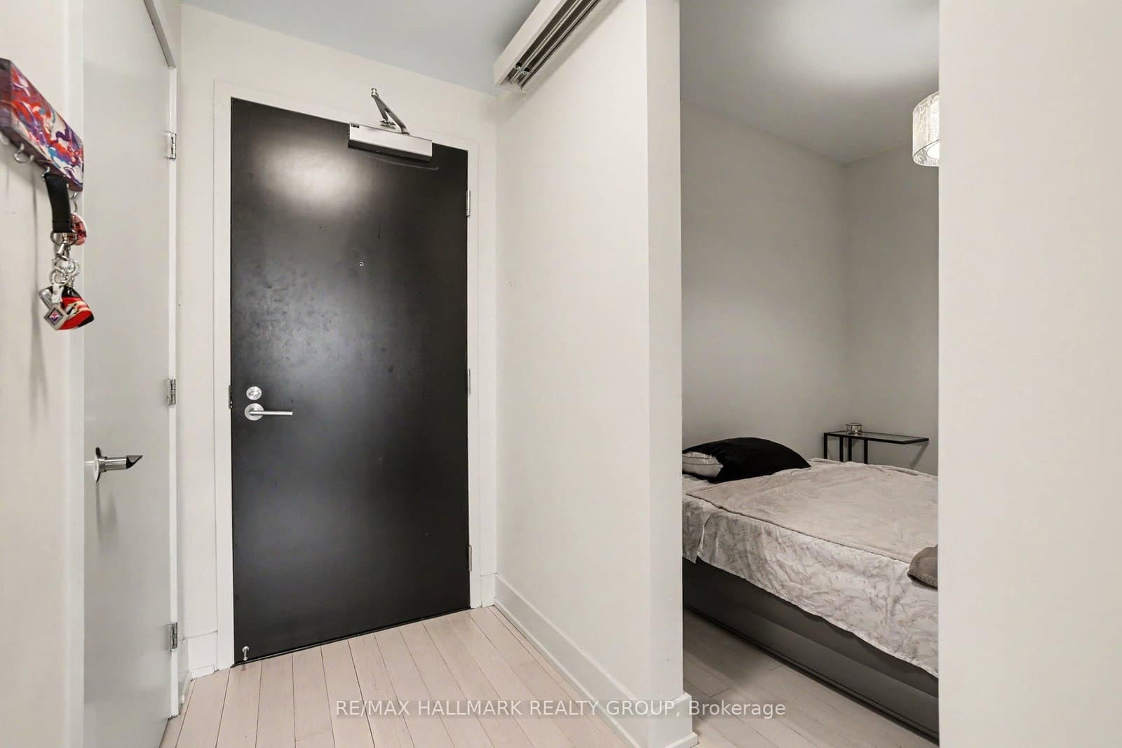 98 Richmond Road, Unit 504 thumbnail 5