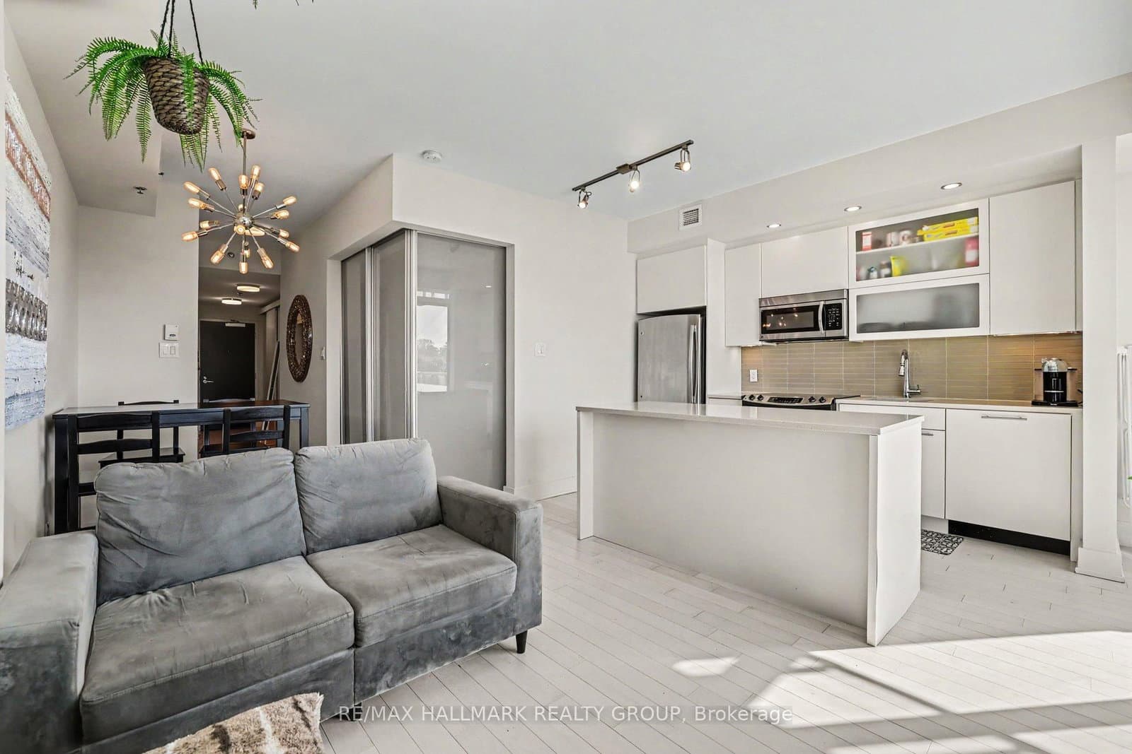 98 Richmond Road, Unit 504 thumbnail 8