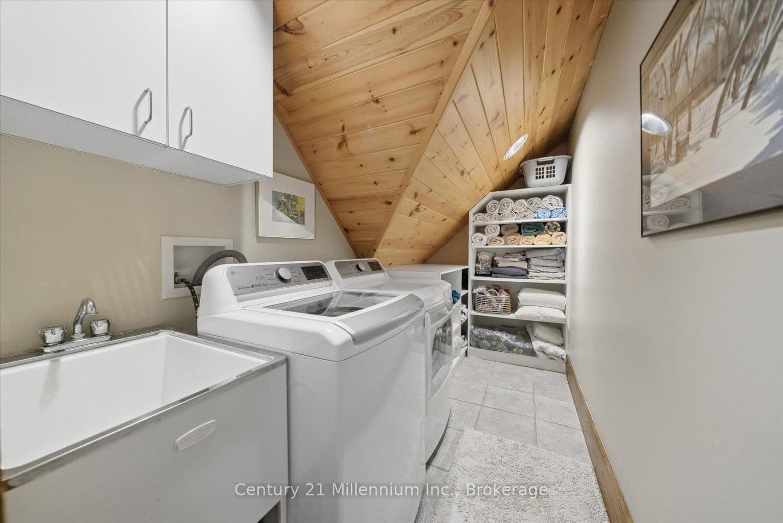 142 Craigleith Road thumbnail 33