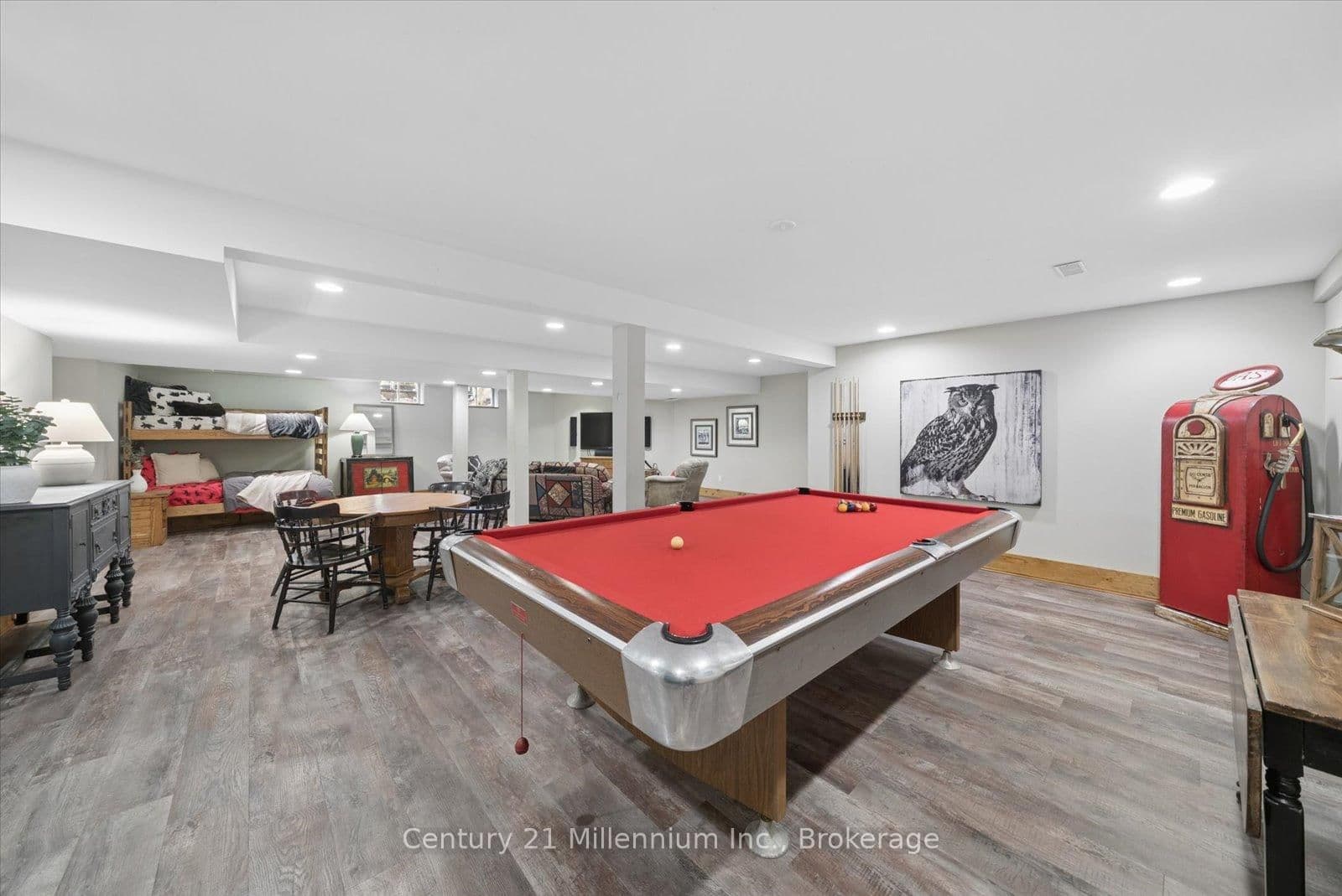 142 Craigleith Road thumbnail 41