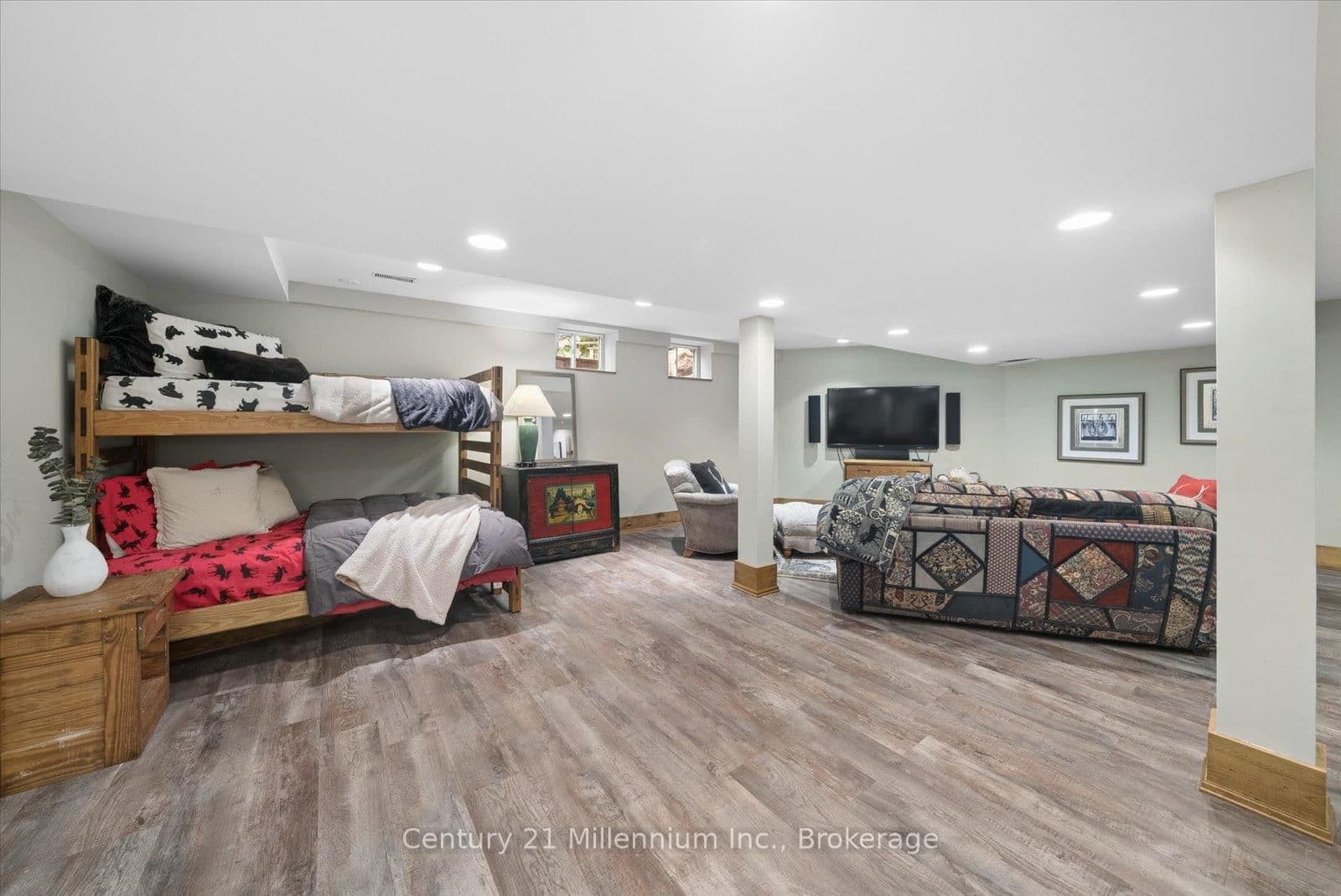 142 Craigleith Road thumbnail 43
