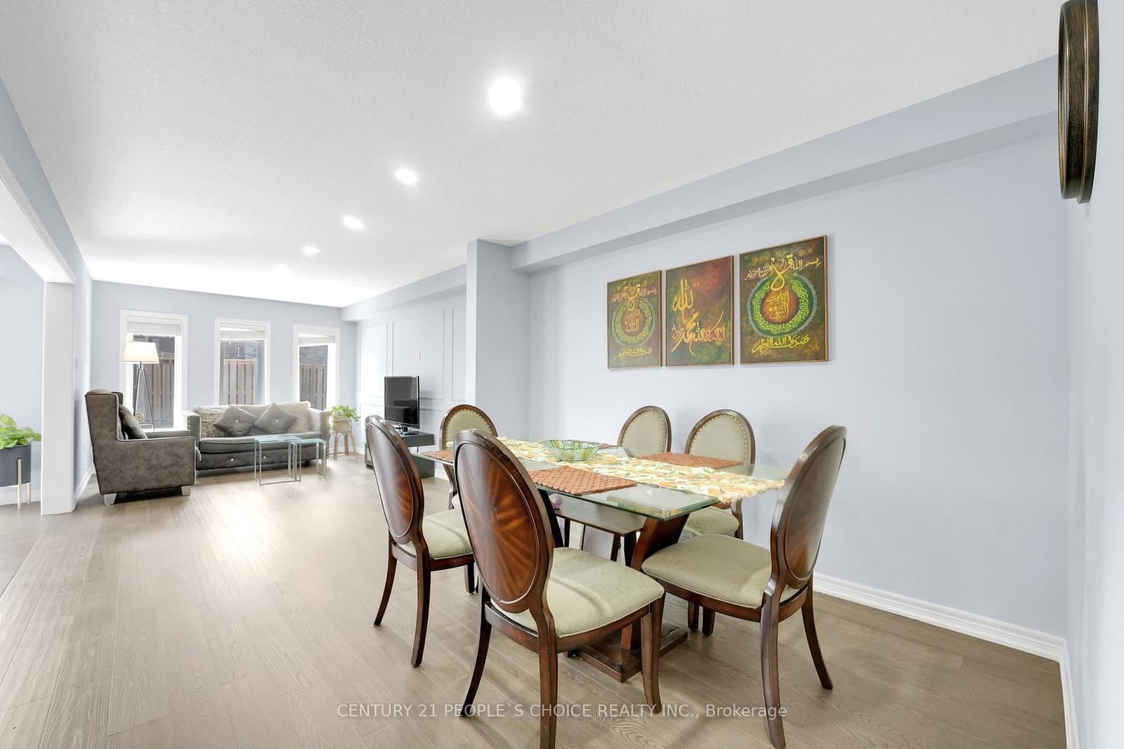 286 Macalister Boulevard thumbnail 10