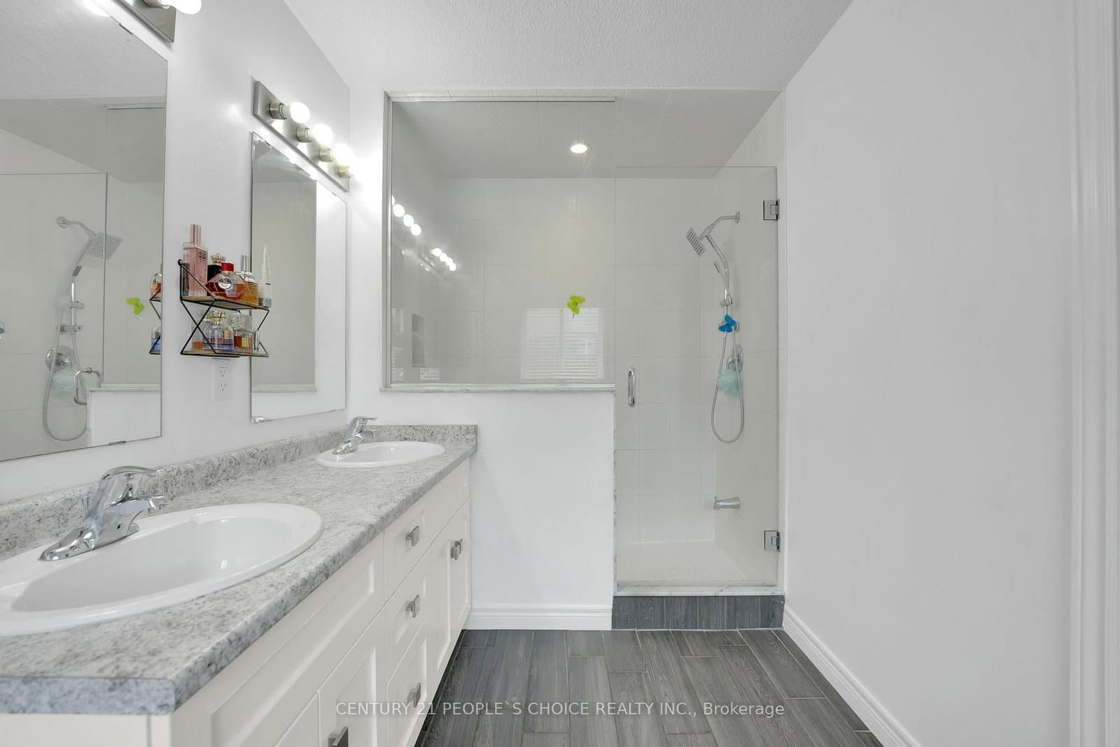 286 Macalister Boulevard thumbnail 24