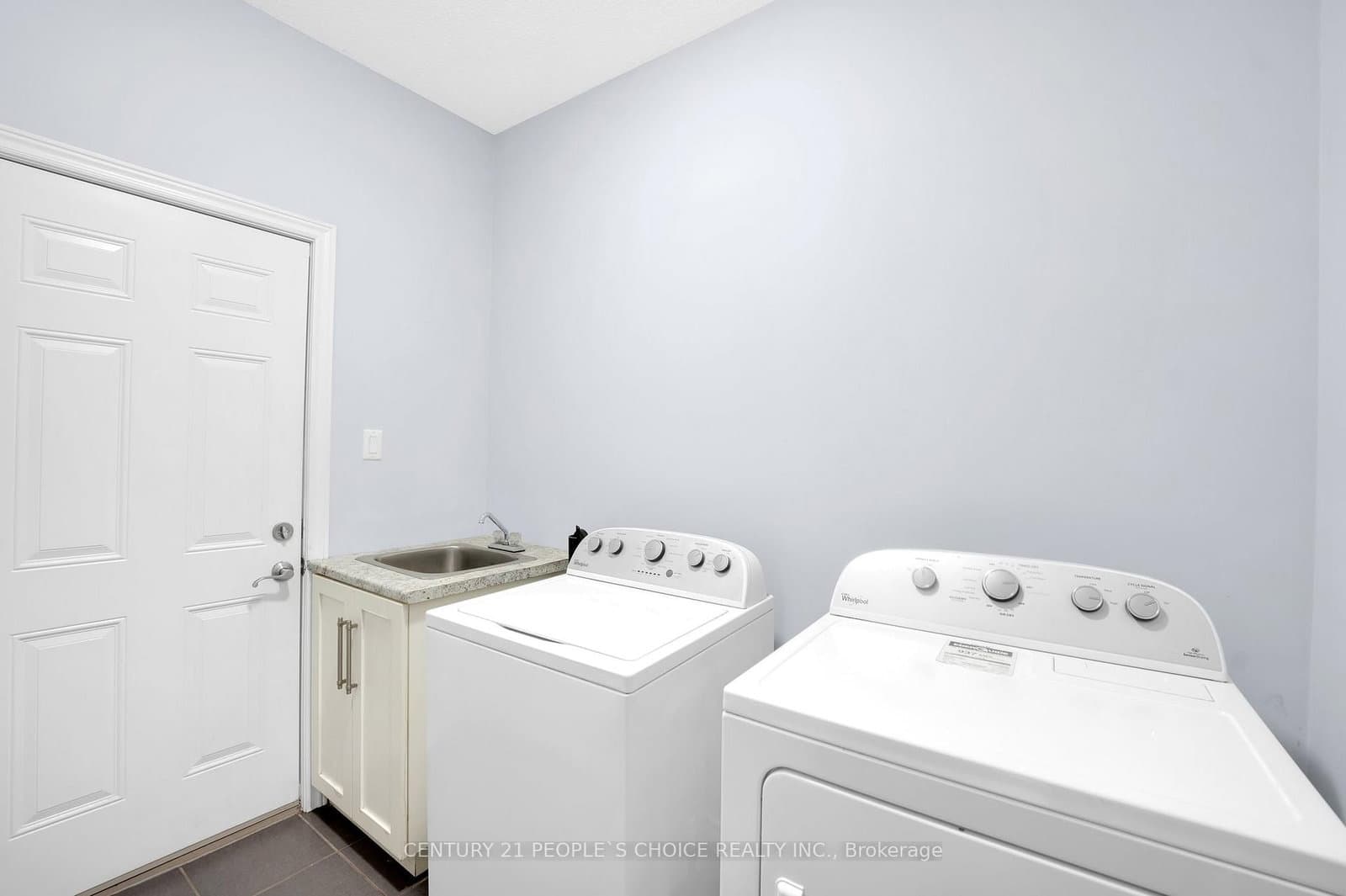 286 Macalister Boulevard thumbnail 34