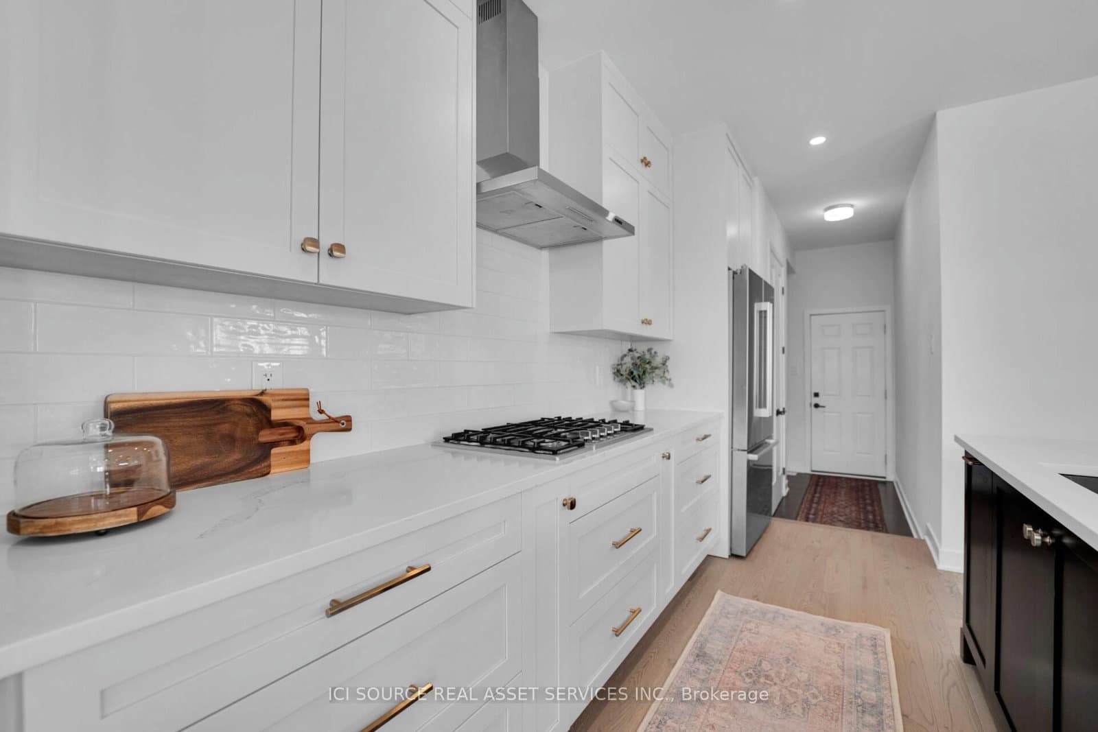 342 Finial Way thumbnail 17