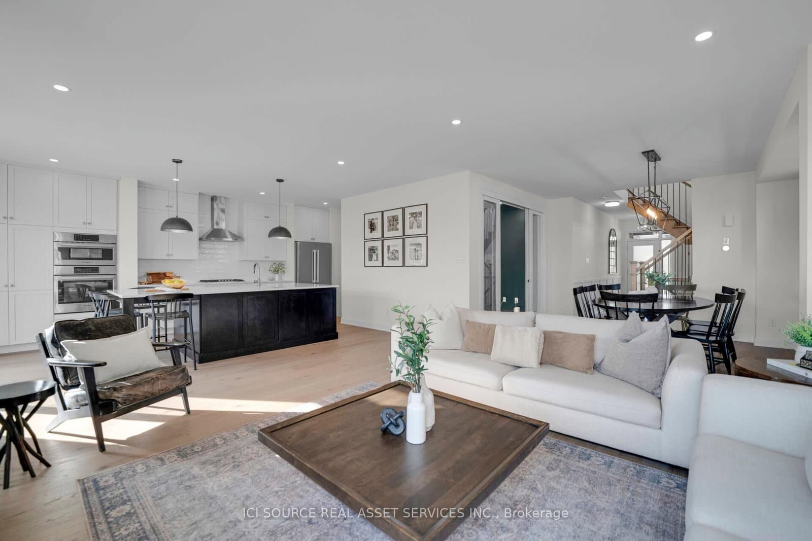 342 Finial Way thumbnail 23