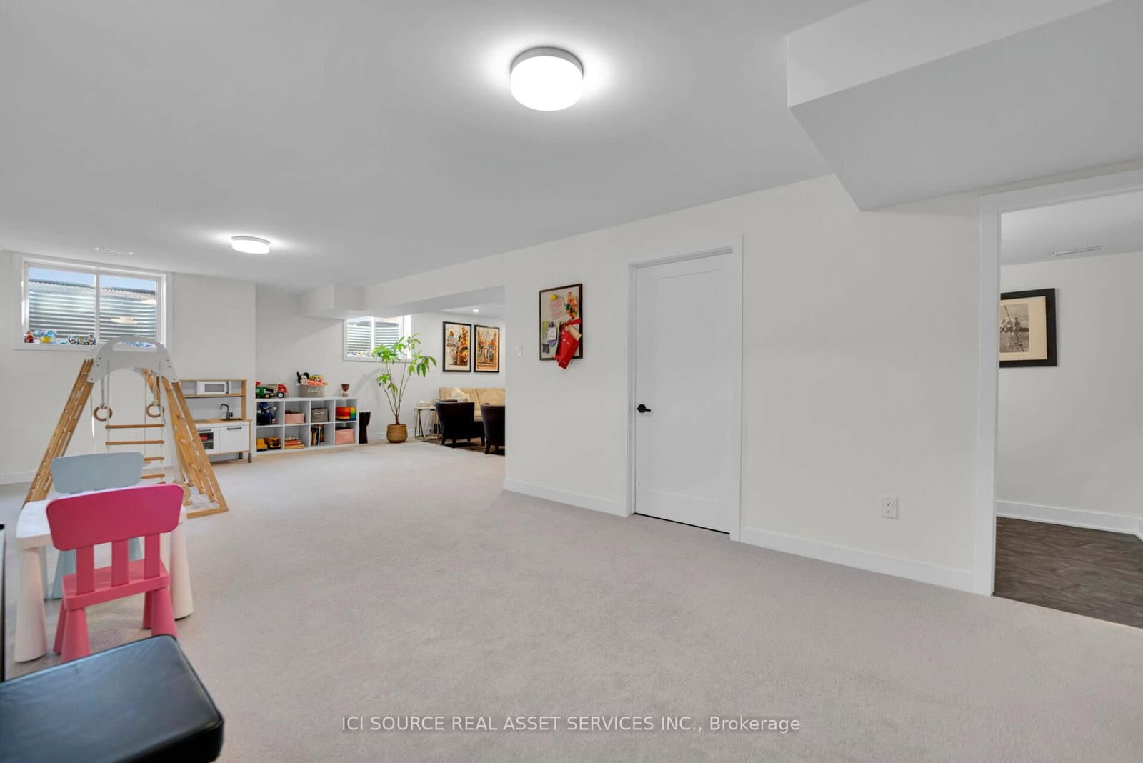 342 Finial Way thumbnail 38