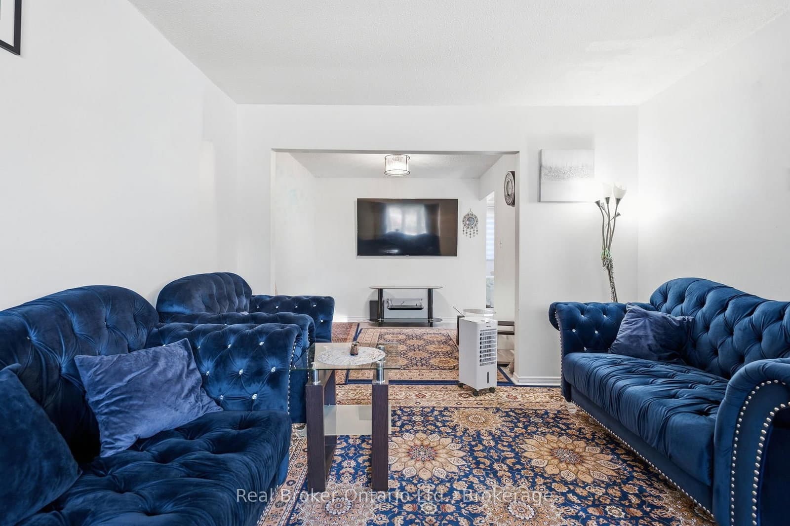 126 Dinison Crescent thumbnail 8
