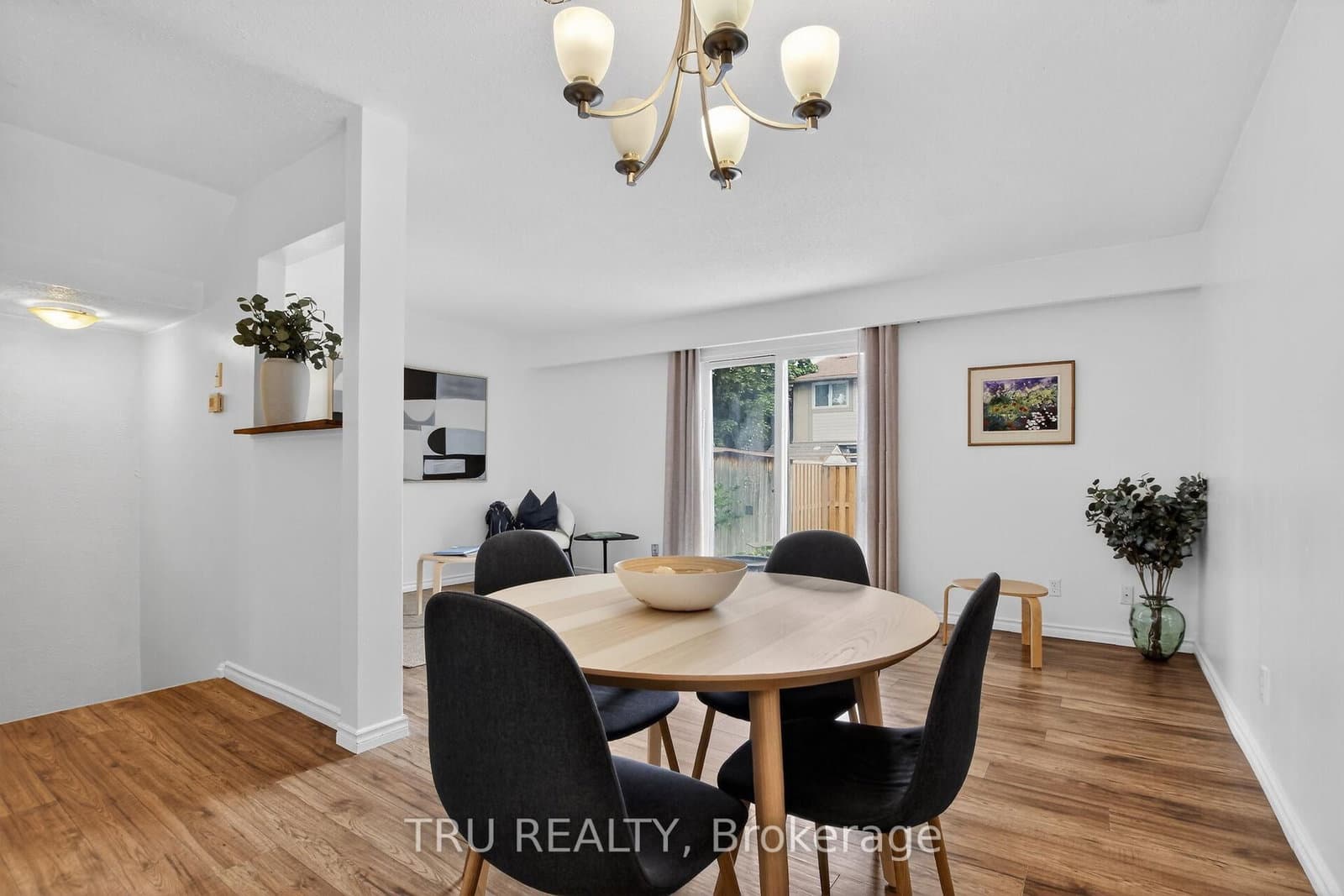 16-164 BARROW Crescent thumbnail 10