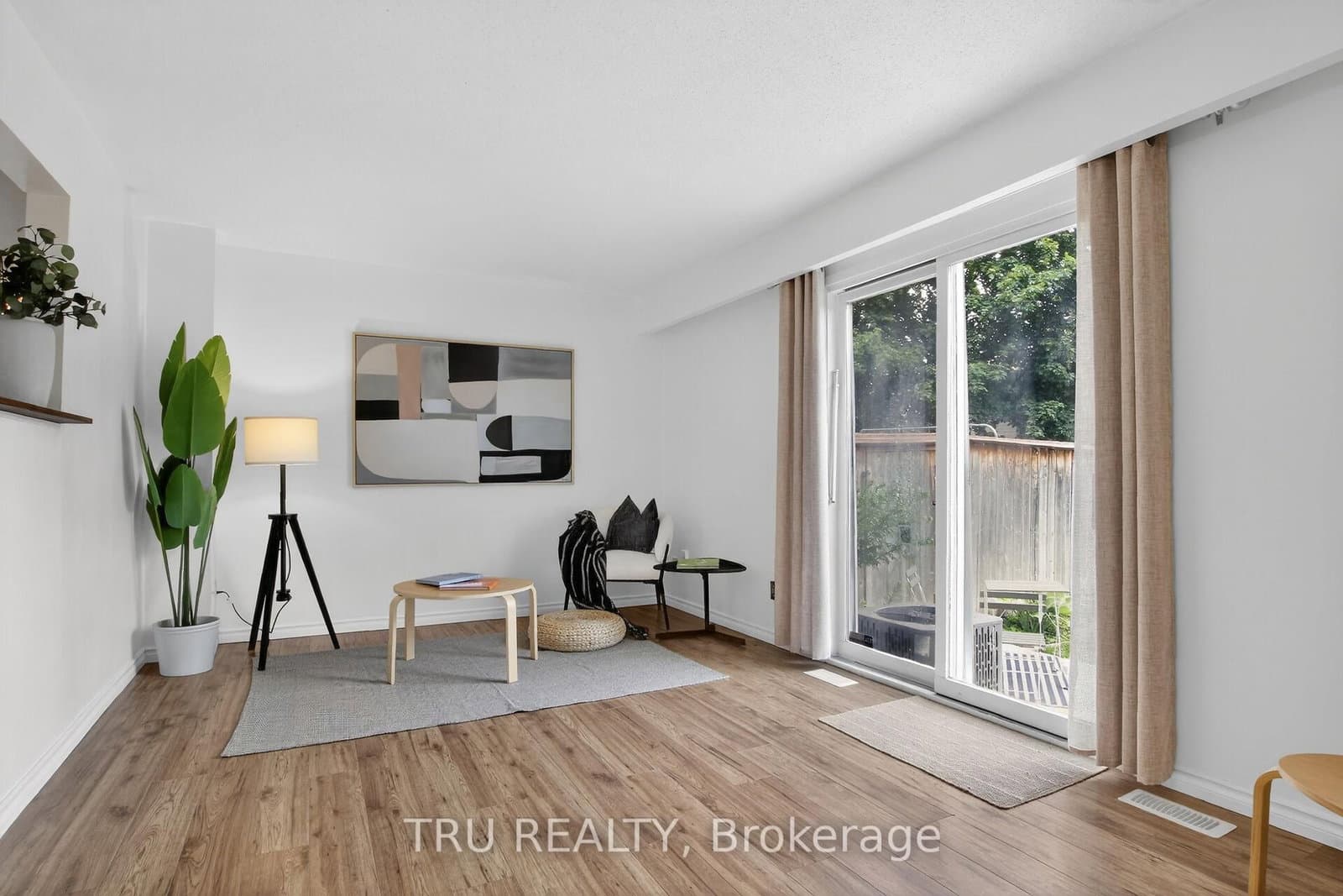 16-164 BARROW Crescent thumbnail 12
