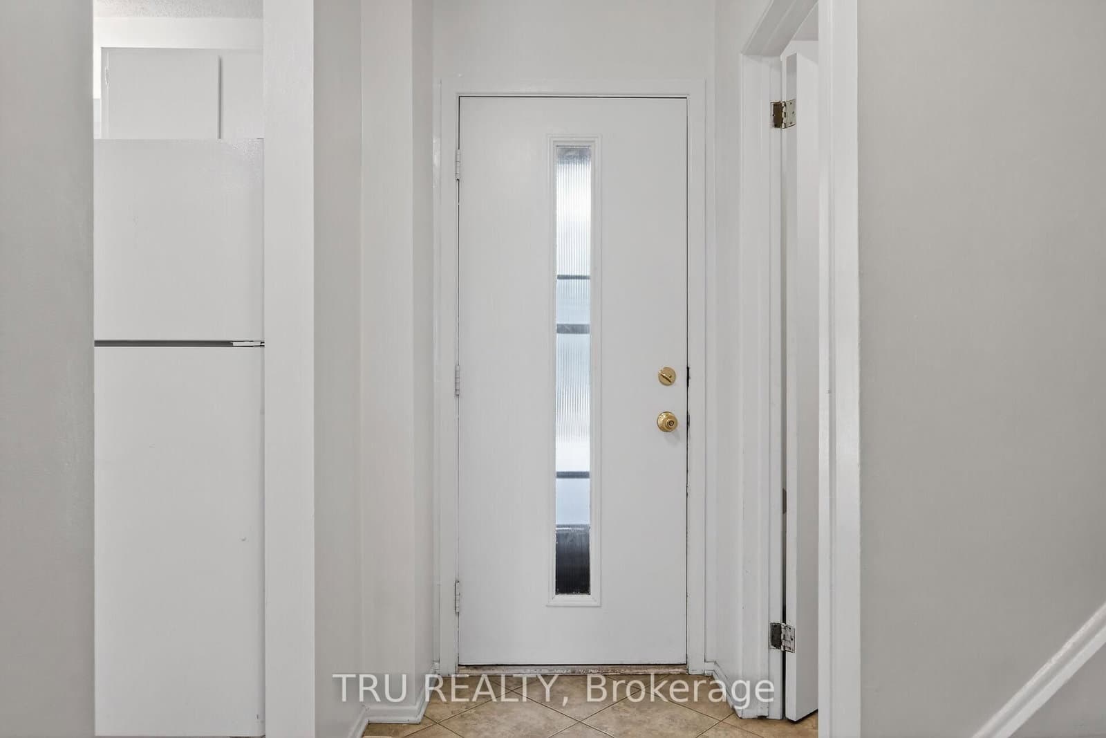 16-164 BARROW Crescent thumbnail 2