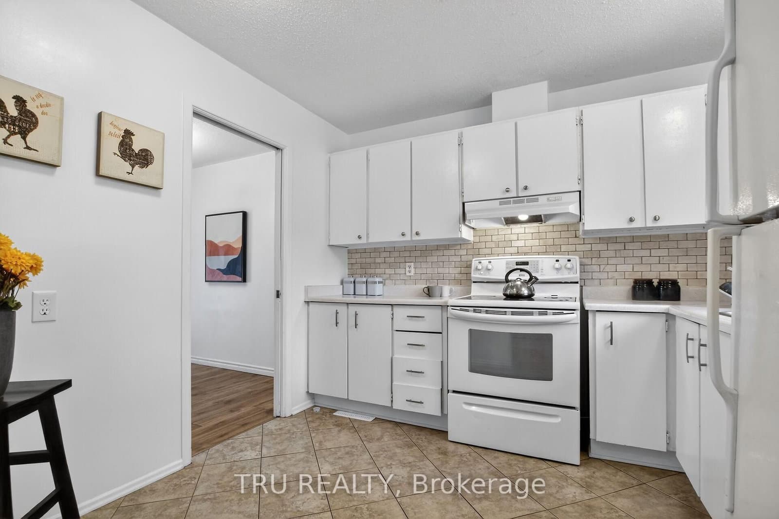 16-164 BARROW Crescent thumbnail 6
