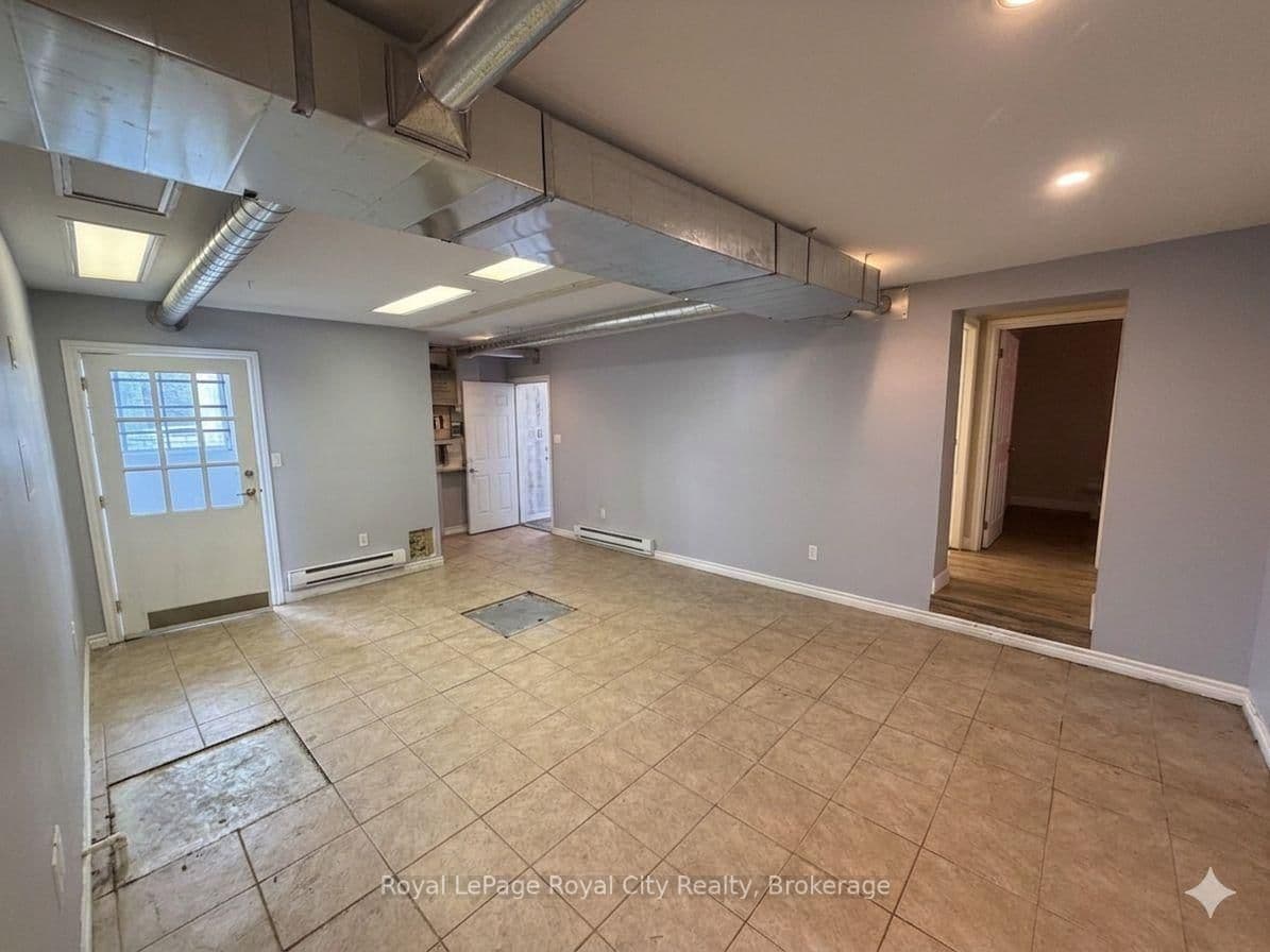 700 YORK Road, Unit UNIT B thumbnail 5