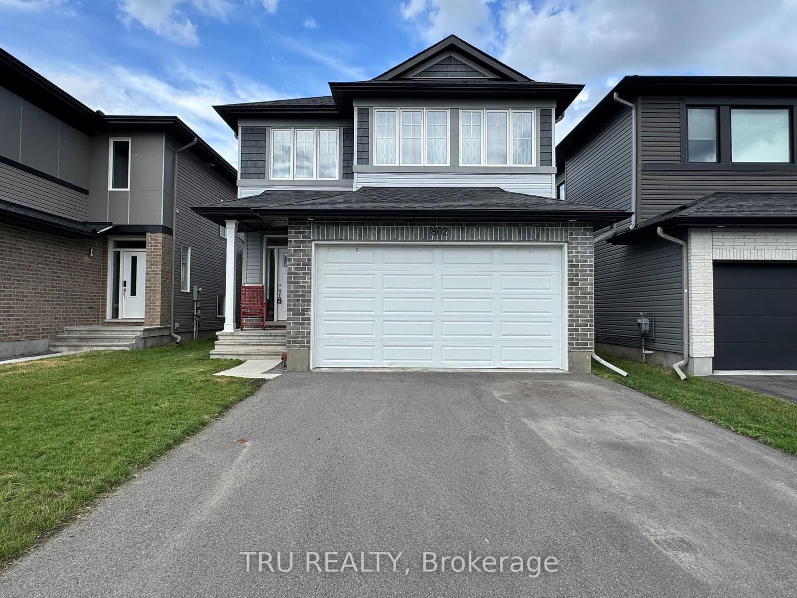 802 SENDERO Way - Image 1