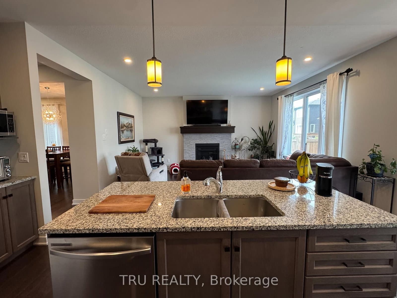 802 SENDERO Way thumbnail 4