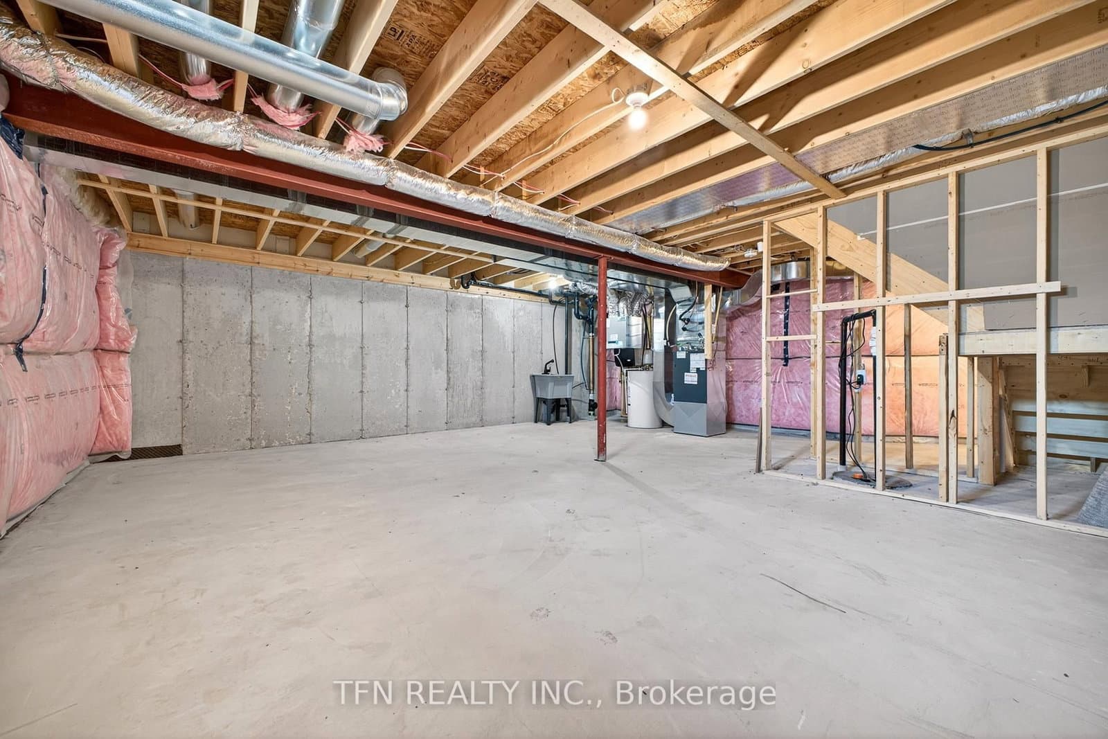 245 Bur Oak Drive thumbnail 43