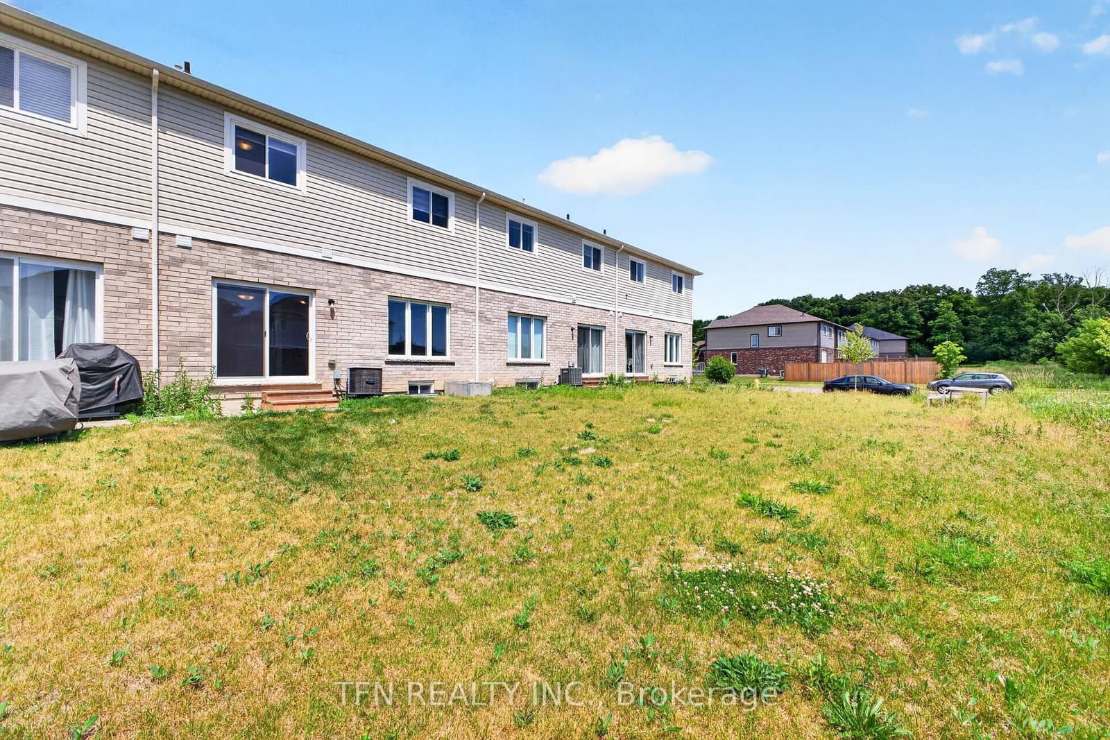 245 Bur Oak Drive thumbnail 6