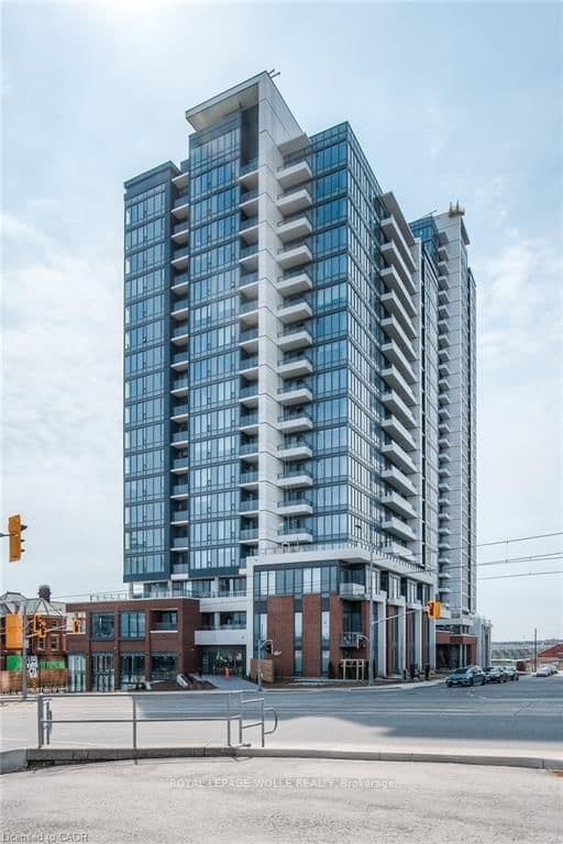 15 Wellington Street S, Unit 1114