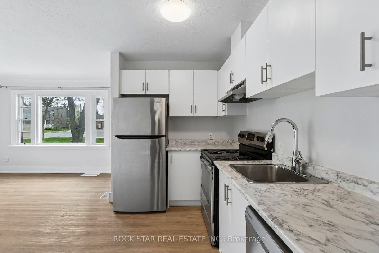 428 THOROLD Road thumbnail 14