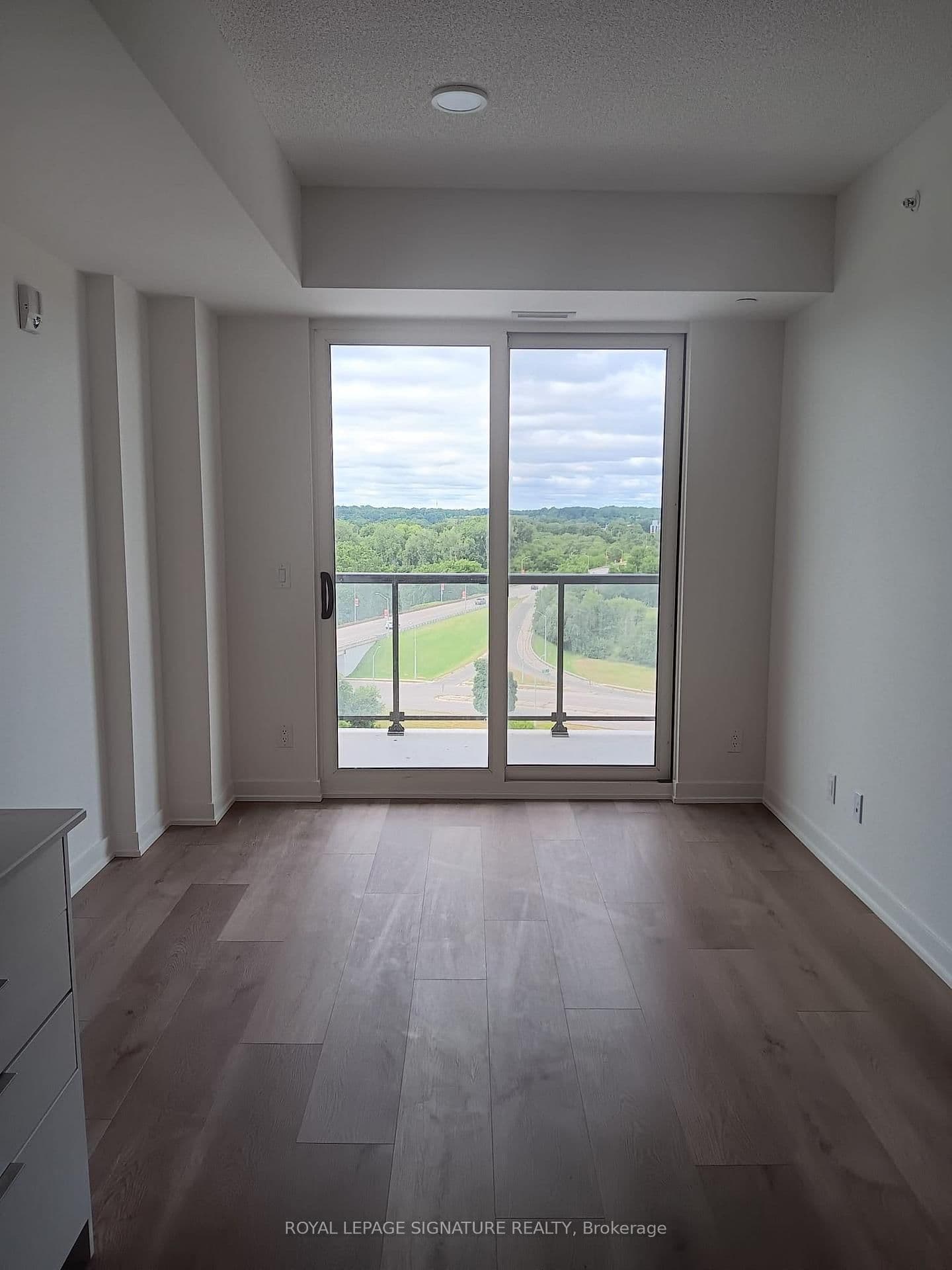 33 Erie Avenue, Unit 1113 thumbnail 24