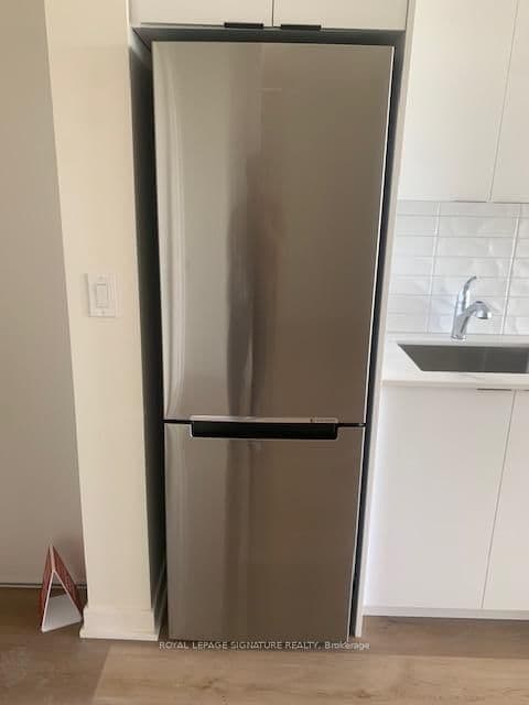 33 Erie Avenue, Unit 1113 thumbnail 4