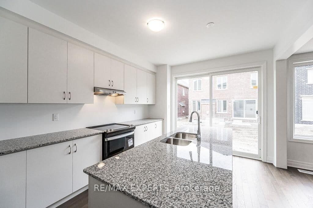 177 Rosenberg Way thumbnail 13