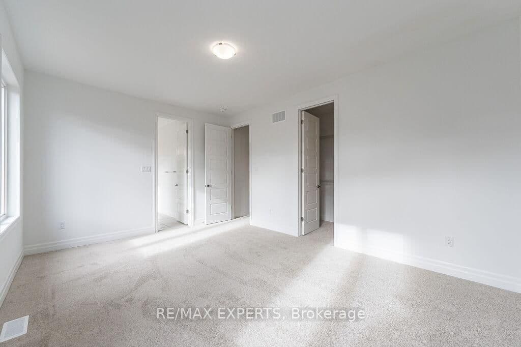 177 Rosenberg Way thumbnail 30