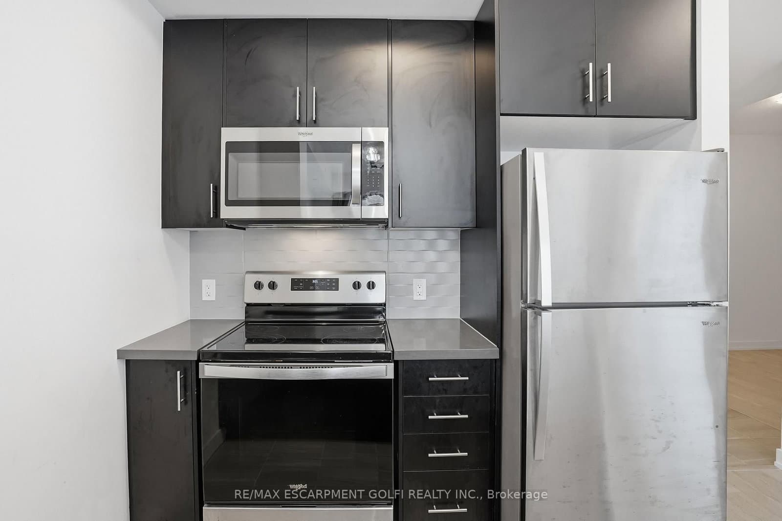 460 Dundas Street E, Unit 1008 thumbnail 11