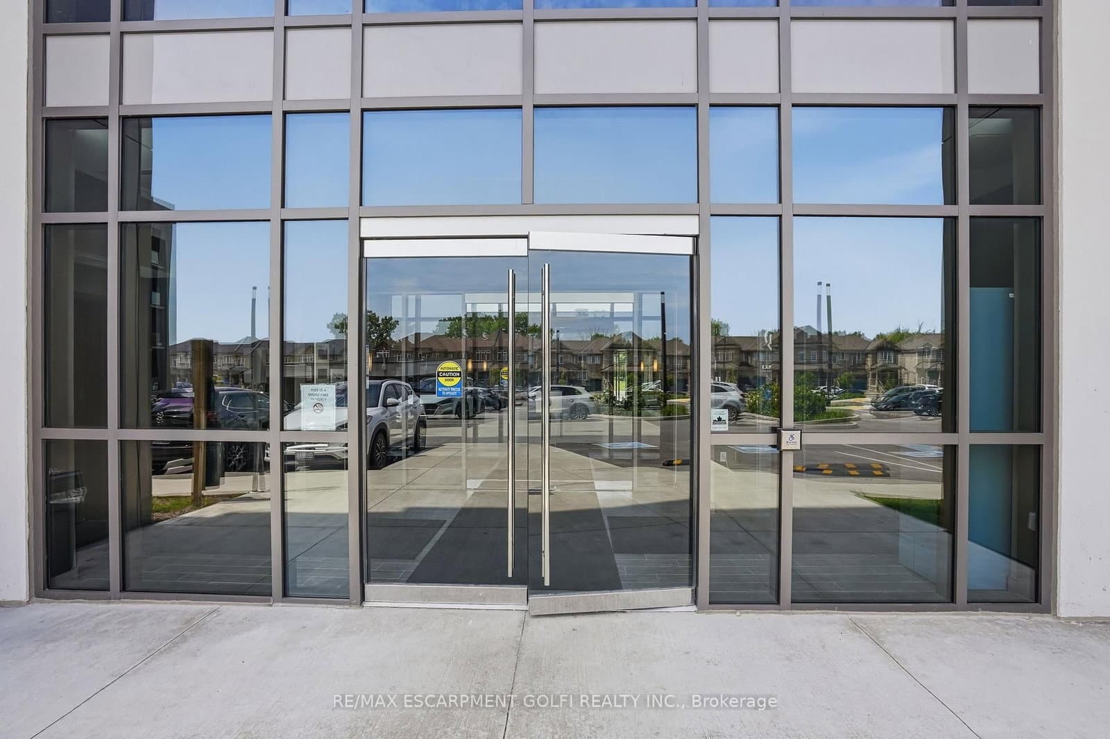 460 Dundas Street E, Unit 1008 thumbnail 2