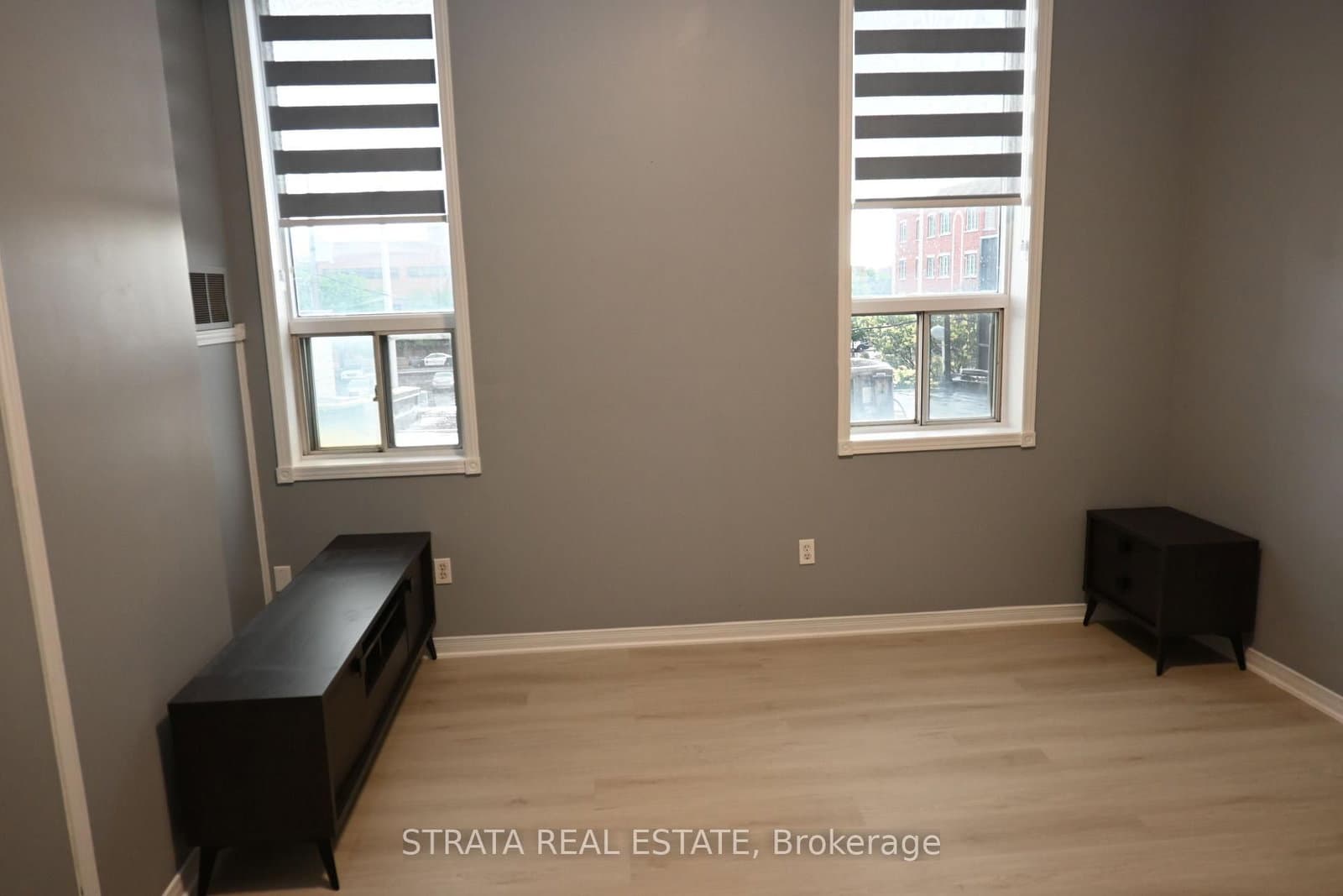 199 King Street E, Unit 1 thumbnail 14