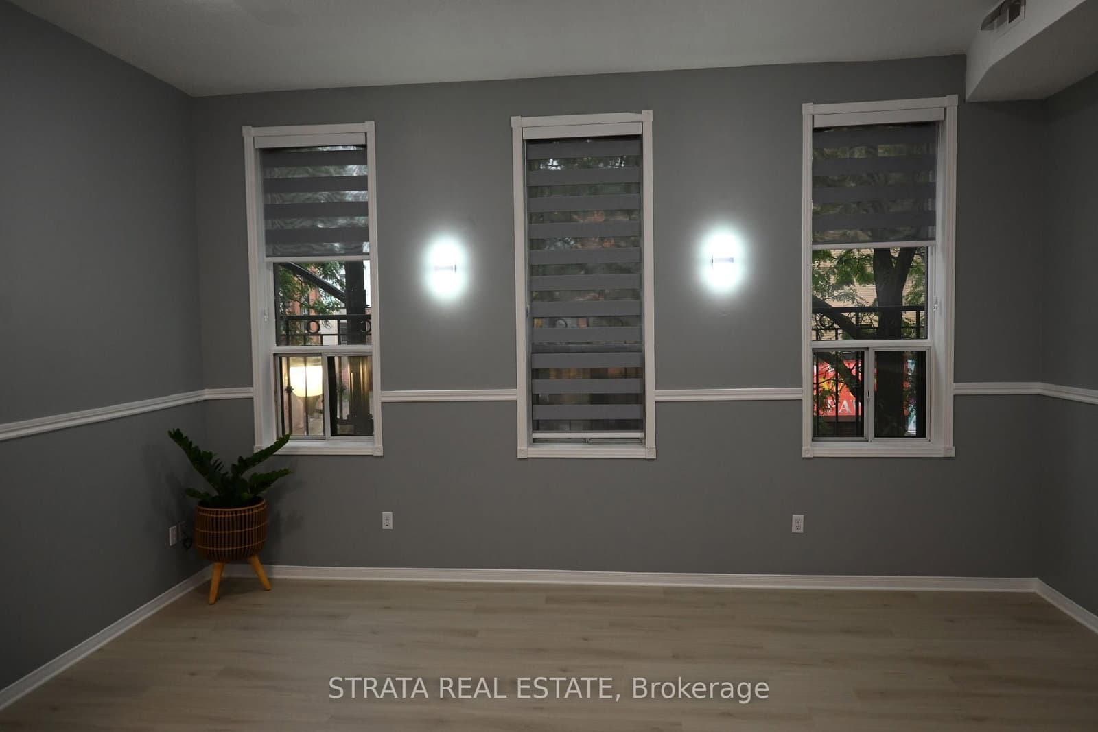 199 King Street E, Unit 1 thumbnail 3