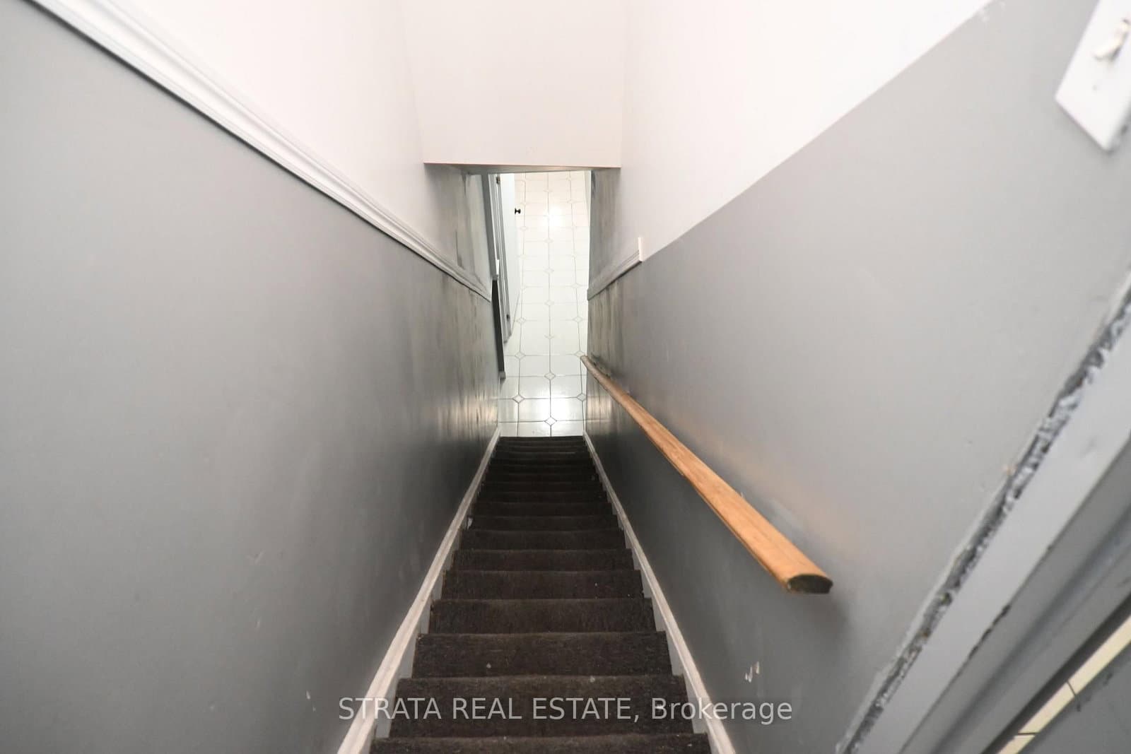 199 King Street E, Unit 1 thumbnail 30