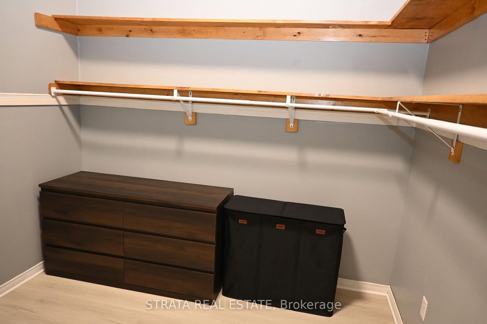 199 King Street E, Unit 1 thumbnail 8